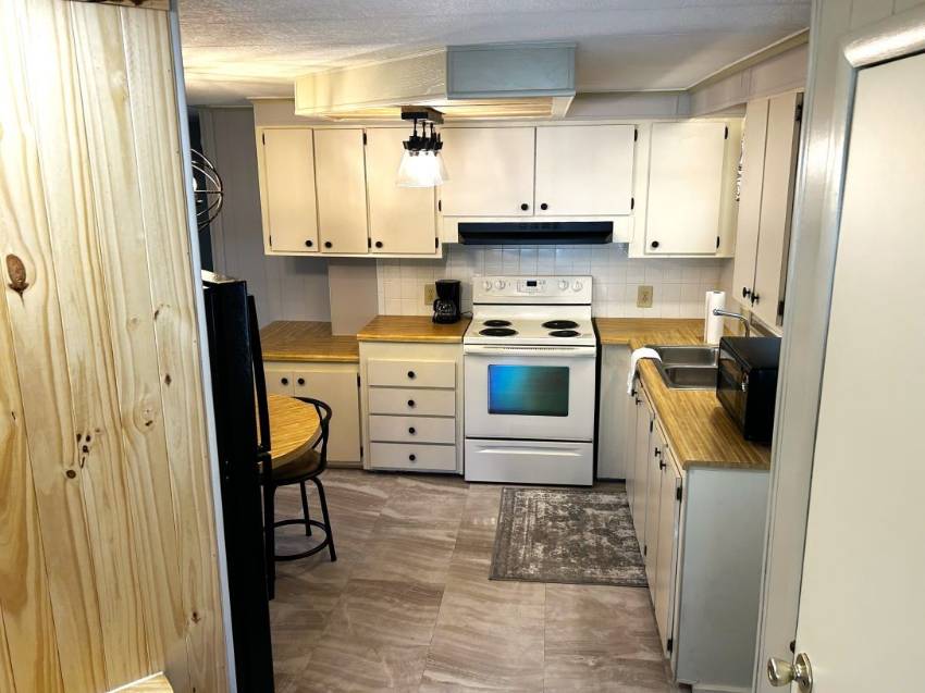 3150 Ne 36th Ave. a Ocala, FL Mobile or Manufactured Home for Sale
